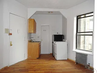Rented by City Connections Realty