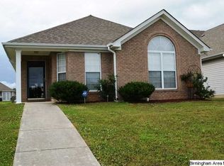 2021 Village Ln, Calera, AL 35040