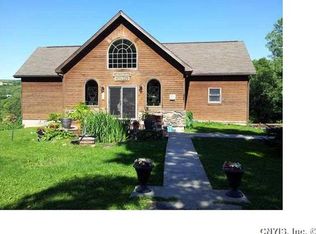 5313 Peterboro Rd, Oneida, NY 13421