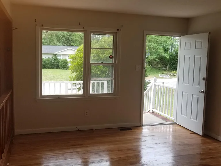 6406 Spring Hill Dr — Photo 25
