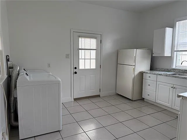 924 Derbigny St — Photo 5