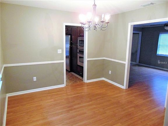 Large Dining room off the Kitchen and Living Room