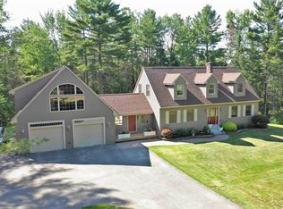 1182 Hudson Rd, Glenburn, ME 04401