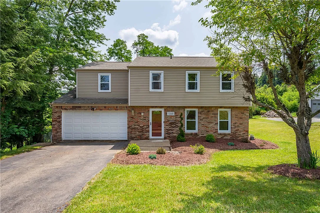 1268 Cairn Dr photo 1