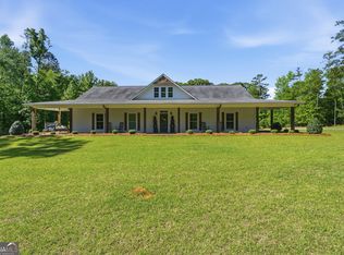 881 W Church St, Sandersville, GA 31082