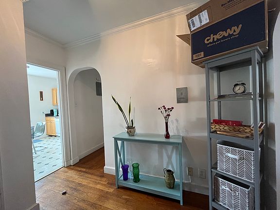 4th image of 20 Fairbanks St #8M