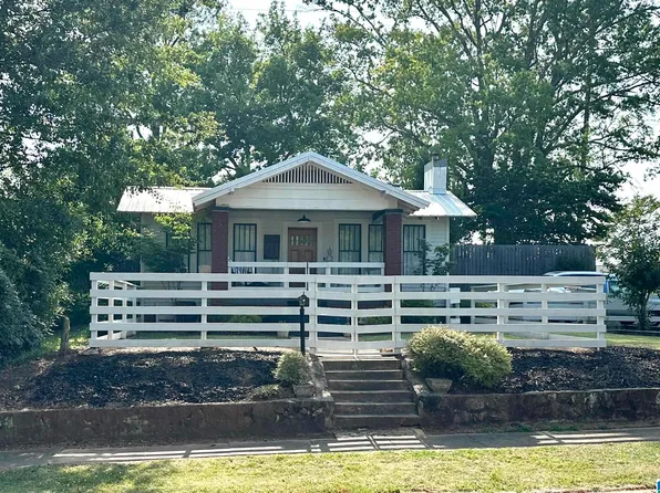 730 Keith Ave, Anniston, AL 36207