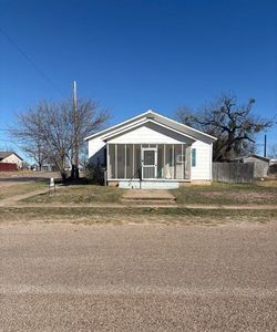 1310 N 7th St, Ballinger, TX, 76821