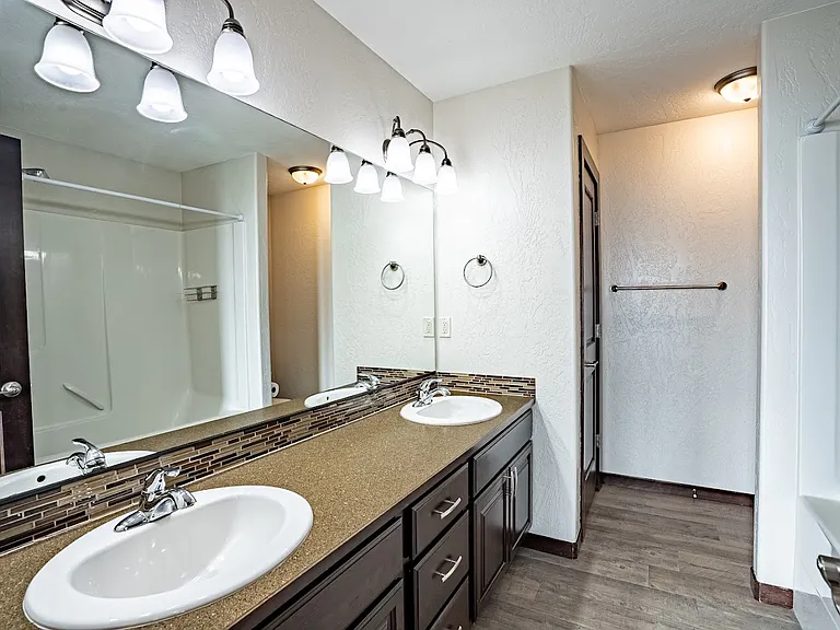 6649 N Madellaine Dr — Photo 10
