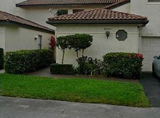 3519 Inverrary Blvd W, Lauderhill, FL 33319