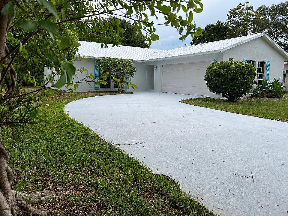 1st image of 255 19th Avenue