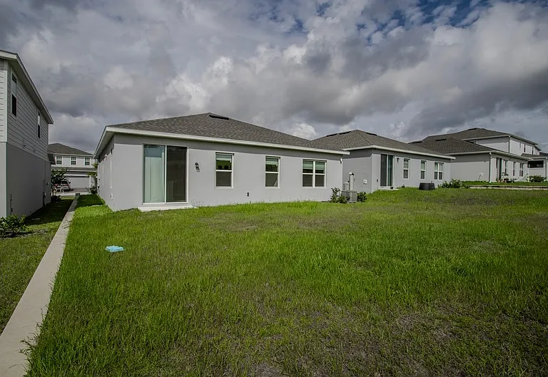 1270 Whispering Ln #1 — Photo 33
