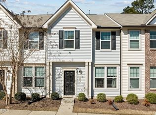 122 Holly Berry Ln, Durham, NC 27703