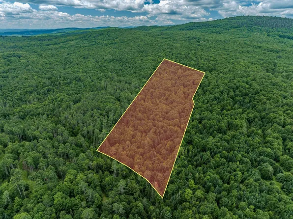168 Old Walker Hill Road, Littleton, NH 03561