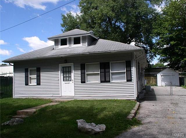 1st image of 3631 Elsa Ave