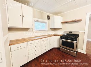 414 Fernando St NE, Grand Rapids, MI 49505