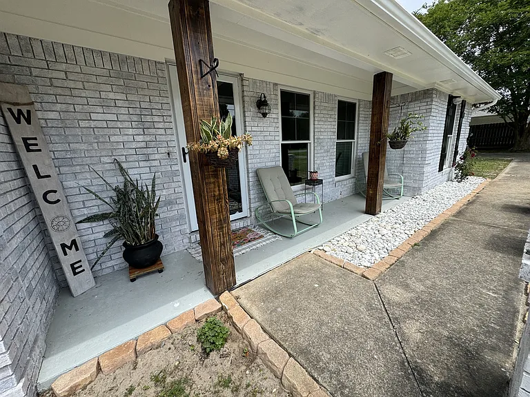 220 Wynnehaven Beach Rd — Photo 3