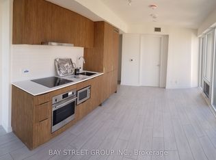 60 Shuter St #2111, Toronto, ON M5B 1B1