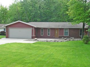 13425 Albion Rd, Strongsville, OH 44136