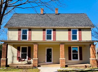 604 Mulberry St, Loudon, TN 37774