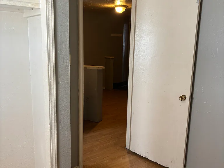 1375 S Broadway St #4 — Photo 5