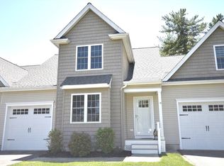 19 Santana Way #19, Carver, MA 02330