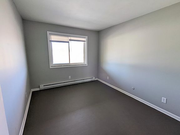 4th image of 10301 Medallion Dr #230