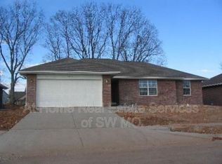 3741 W Lombard St, Springfield, MO 65802