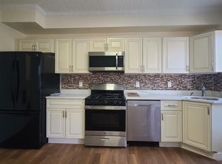 135 72nd St FLOOR 2, North Bergen, NJ 07047