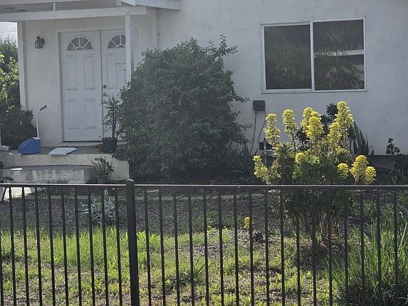 3rd image of 11562 181st St