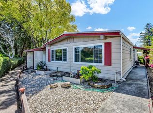 16 Sequoia Cir, Santa Rosa, CA 95401