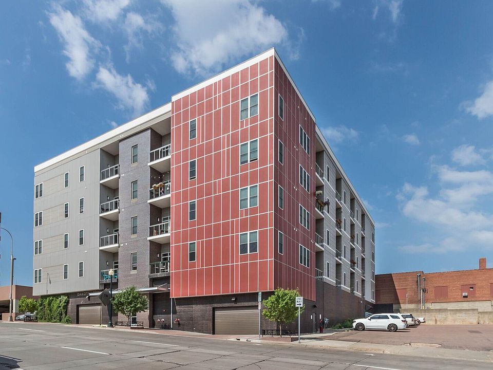 Dakota Lofts