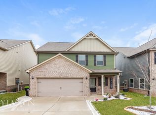 2206 Bridgewater Pass, Hampton, GA 30228