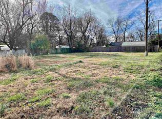 211 N Will St, Morrilton, AR 72110