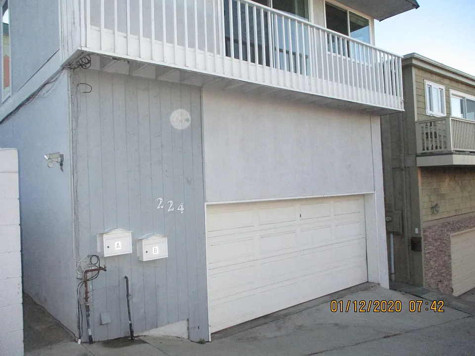 Front Entrance on the Right Side
