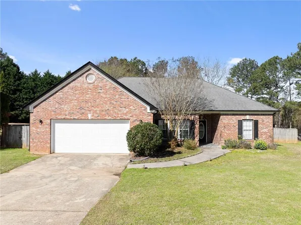 716 Michael Dr, Winder, GA 30680