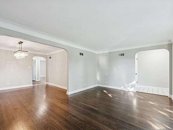 5th image of 1722 N 74th Ct