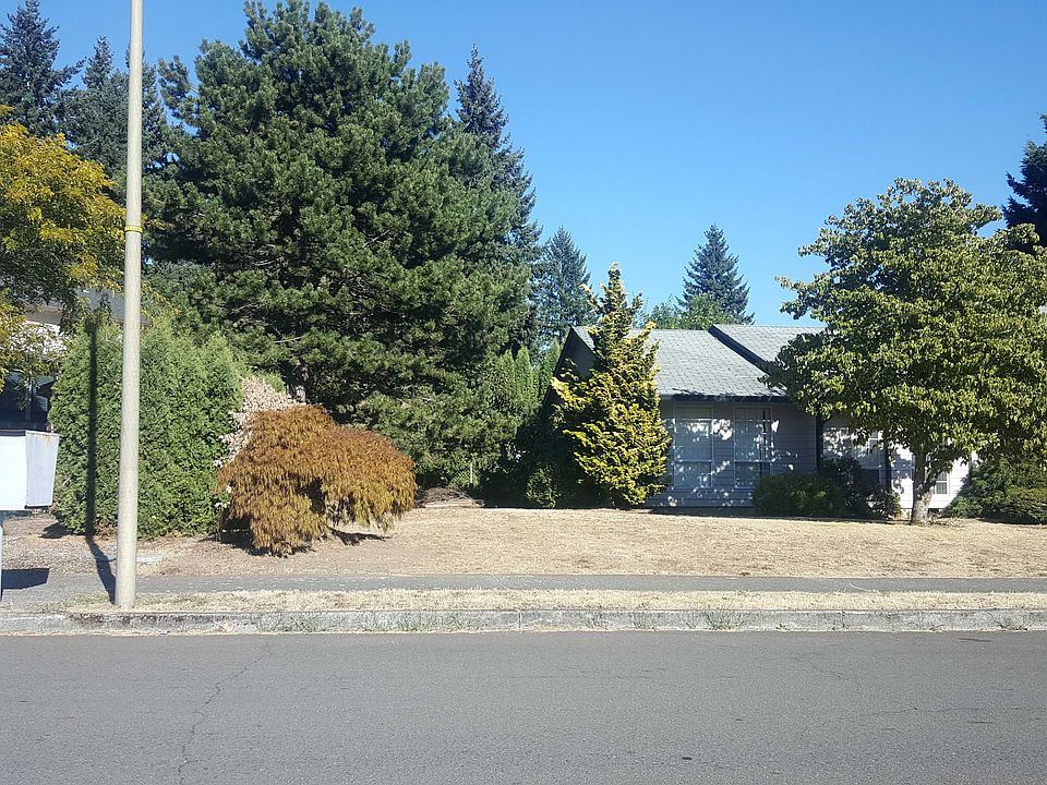 2nd image of 3715 NE 157th Ave