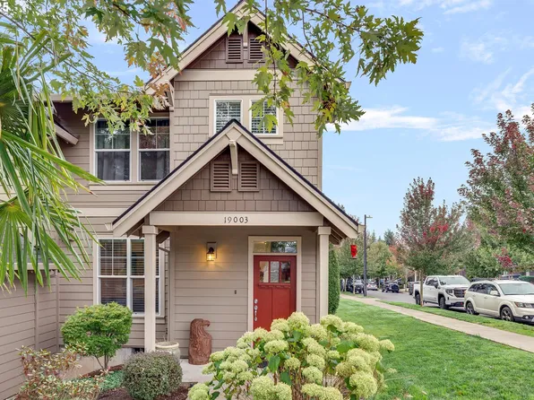 19003 Village Blvd, Sandy, OR 97055