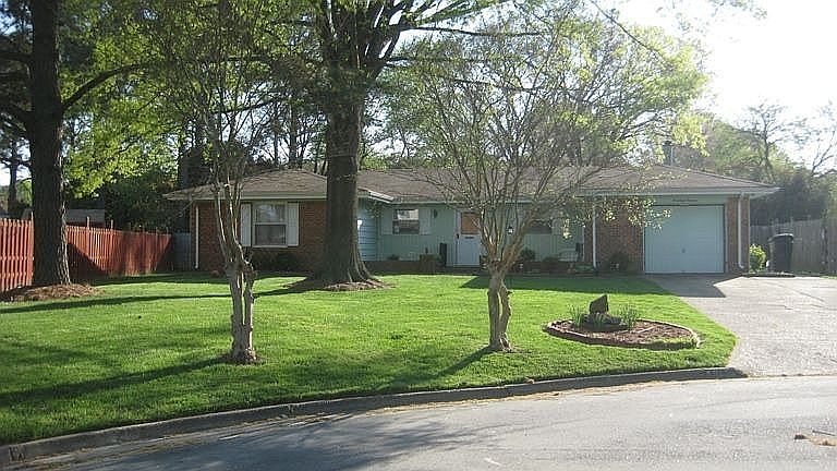Curb Appeal to Spare!