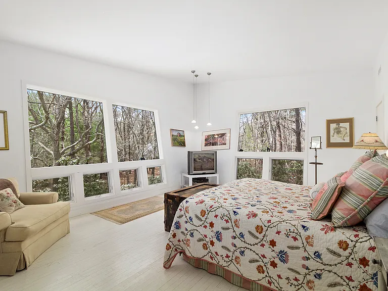 15 Fernwood Dr — Photo 14