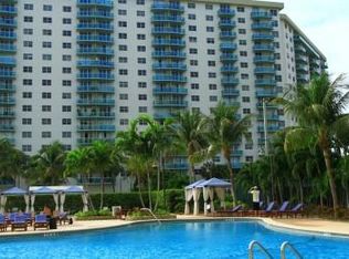 19380 Collins Ave PENTHOUSE 16, Sunny Isles Beach, FL 33160