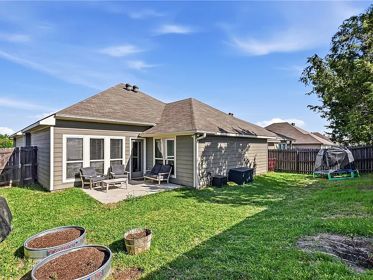 2721 Porters Way — Photo 17