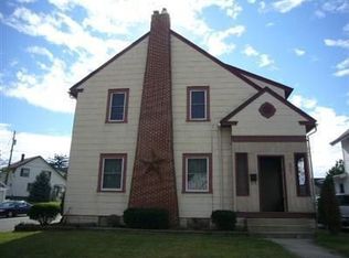 2001 Maiden Ln, Springfield, OH 45504