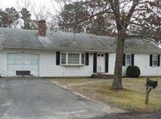 94 Monomoy Cir, Centerville, MA 02632