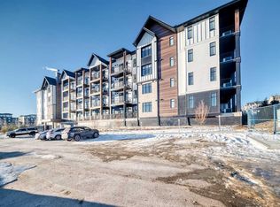 430 NE Sage Hill Rd NW #1110, Calgary, AB T3R2J9