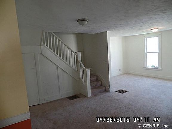 5th image of 61 Liberty St