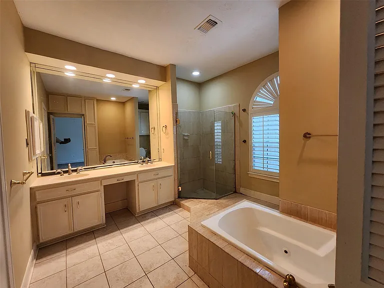 6105 Inwood Dr #D — Photo 9