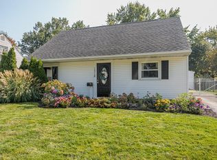 1318 Myrtle Ave, Cuyahoga Falls, OH