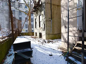 Rented by Empire Deeds LLC 